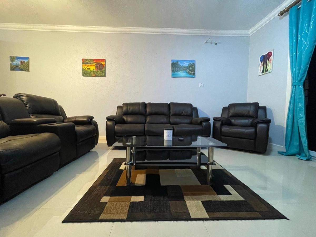 Jamrock Suites Кінгстон Екстер'єр фото